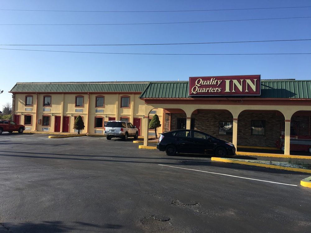 Quality Quarters Inn By Oyo Richmond Ky I-75 Eksteriør bilde