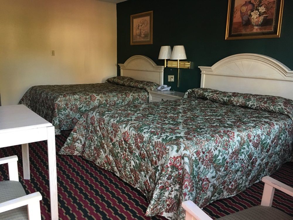 Quality Quarters Inn By Oyo Richmond Ky I-75 Eksteriør bilde